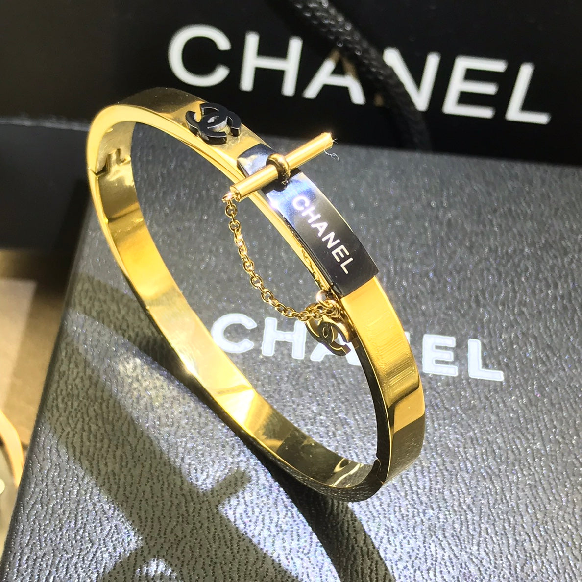 Chanel 情侶手鐲
