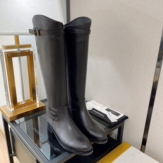 小香家-金屬搭扣騎士長靴（尺碼35-39，40訂製）