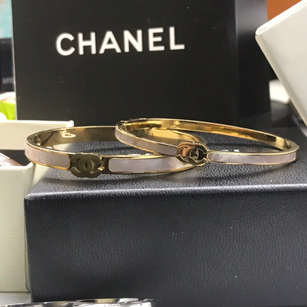 Chanel 情侶手鐲