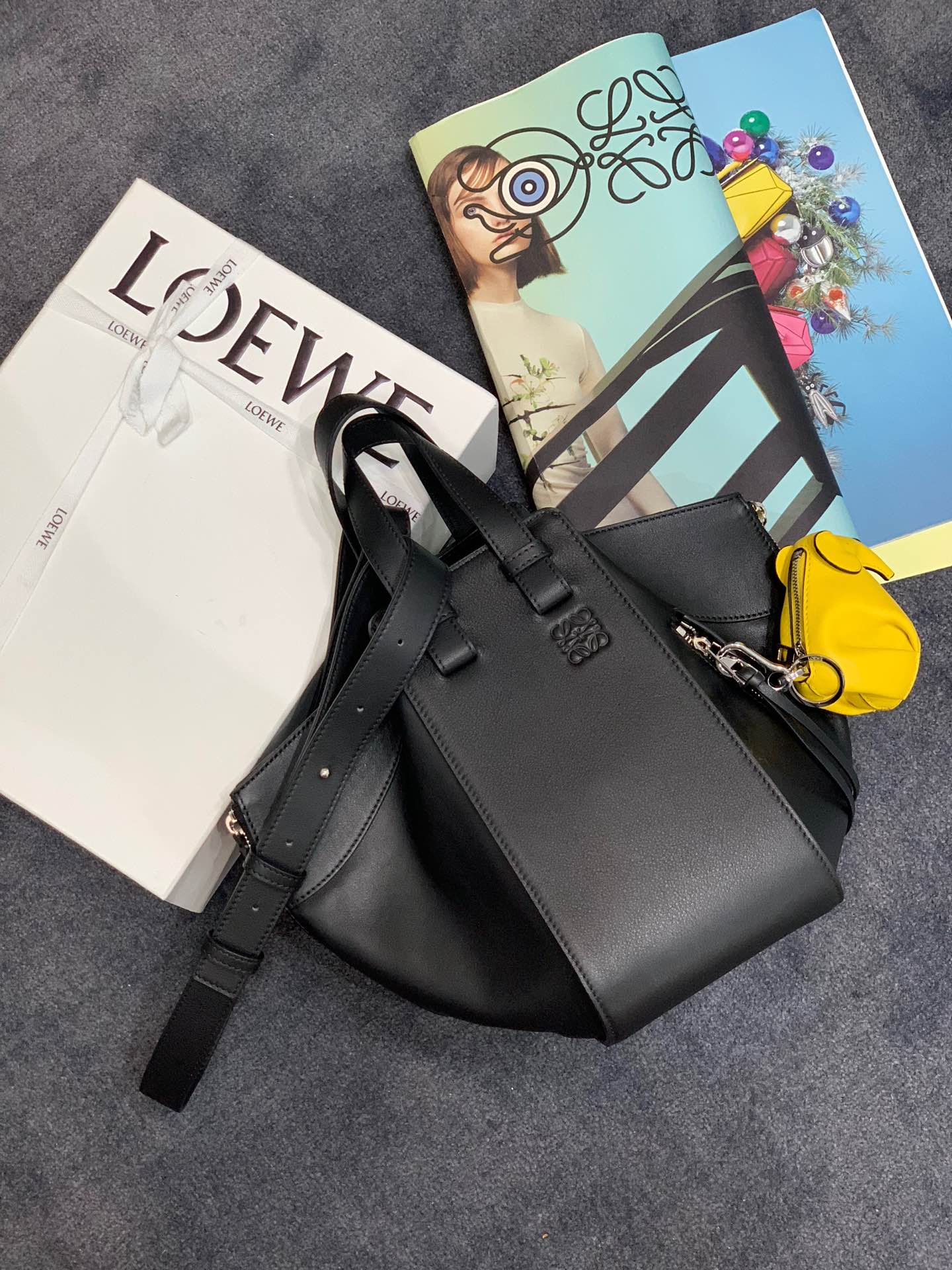 羅L威-Hammock 小號13.5X25X30 cm 黑色