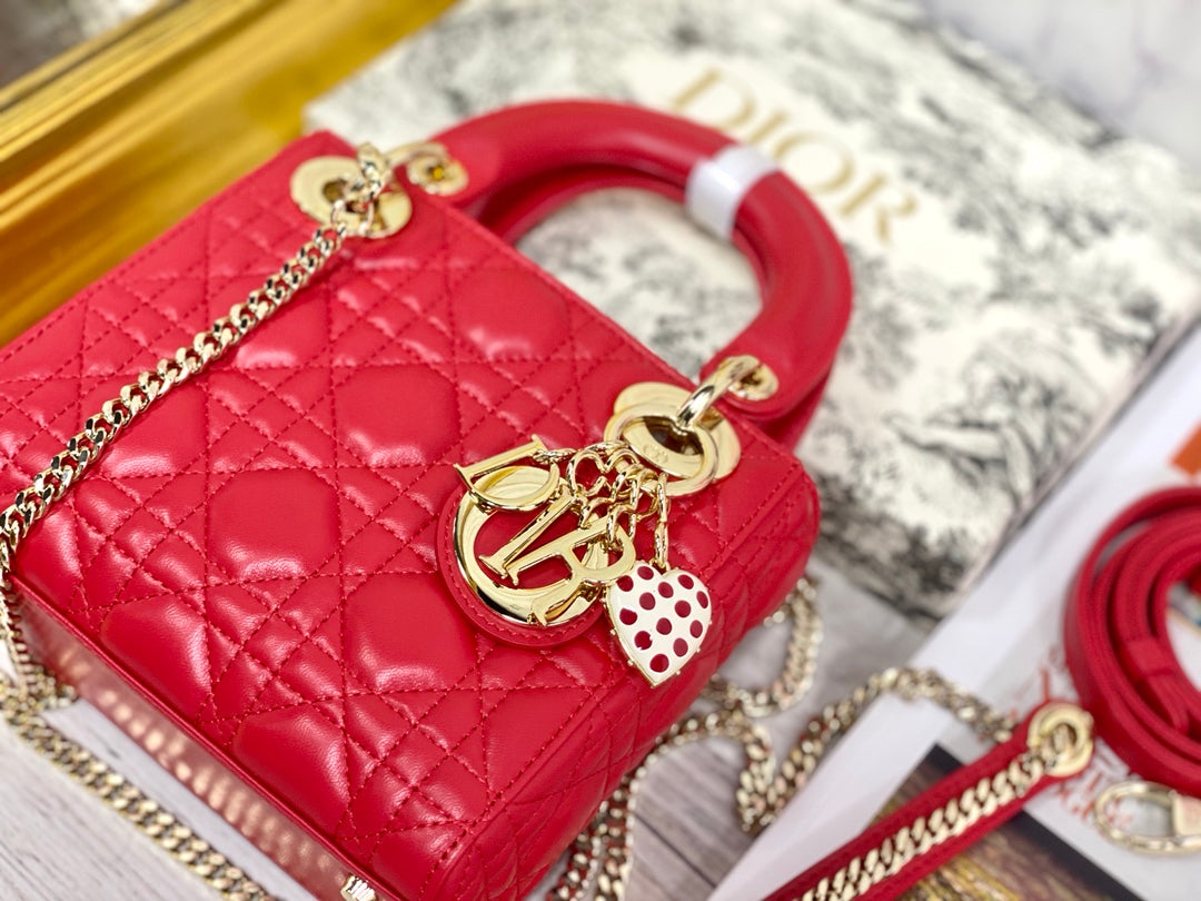 Dior-Mini Lady Dior手袋-三格黛妃-17cm-紅色愛心釦