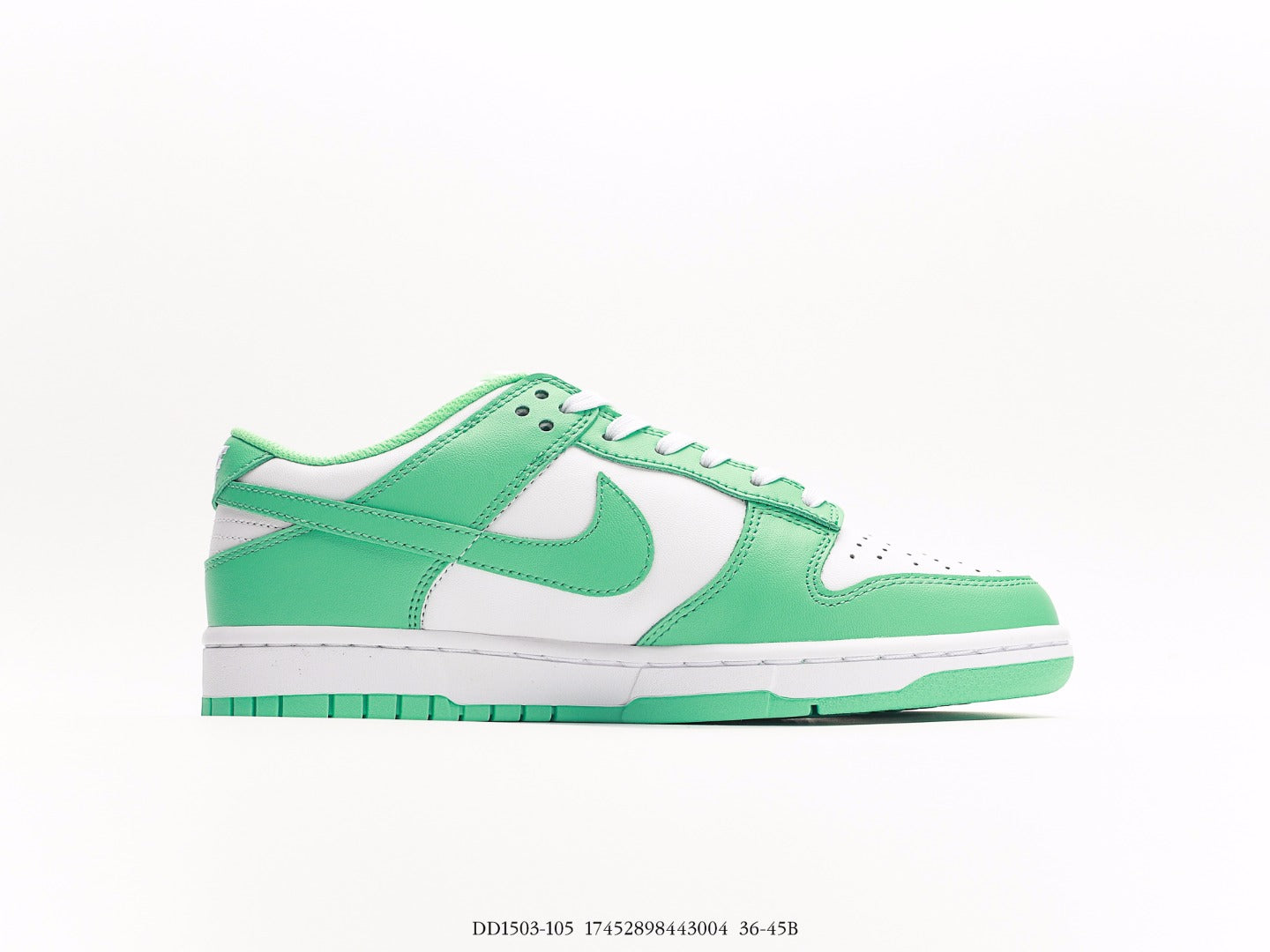 N1KE-WMNS SB Dunk LowWhiteGreen Glow