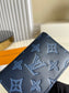 LV M80421 口袋短夾