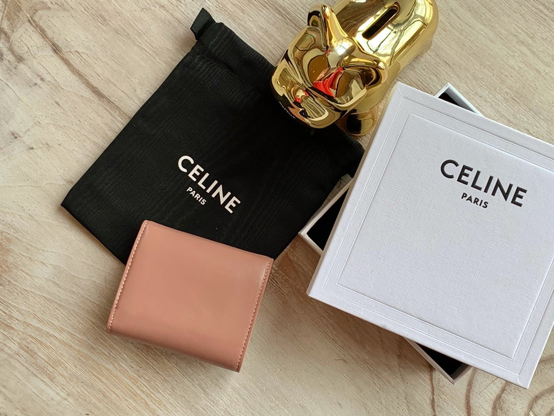 Celine TRIOMPHE 小號亮澤羊皮翻蓋錢包-玫瑰粉-銀扣