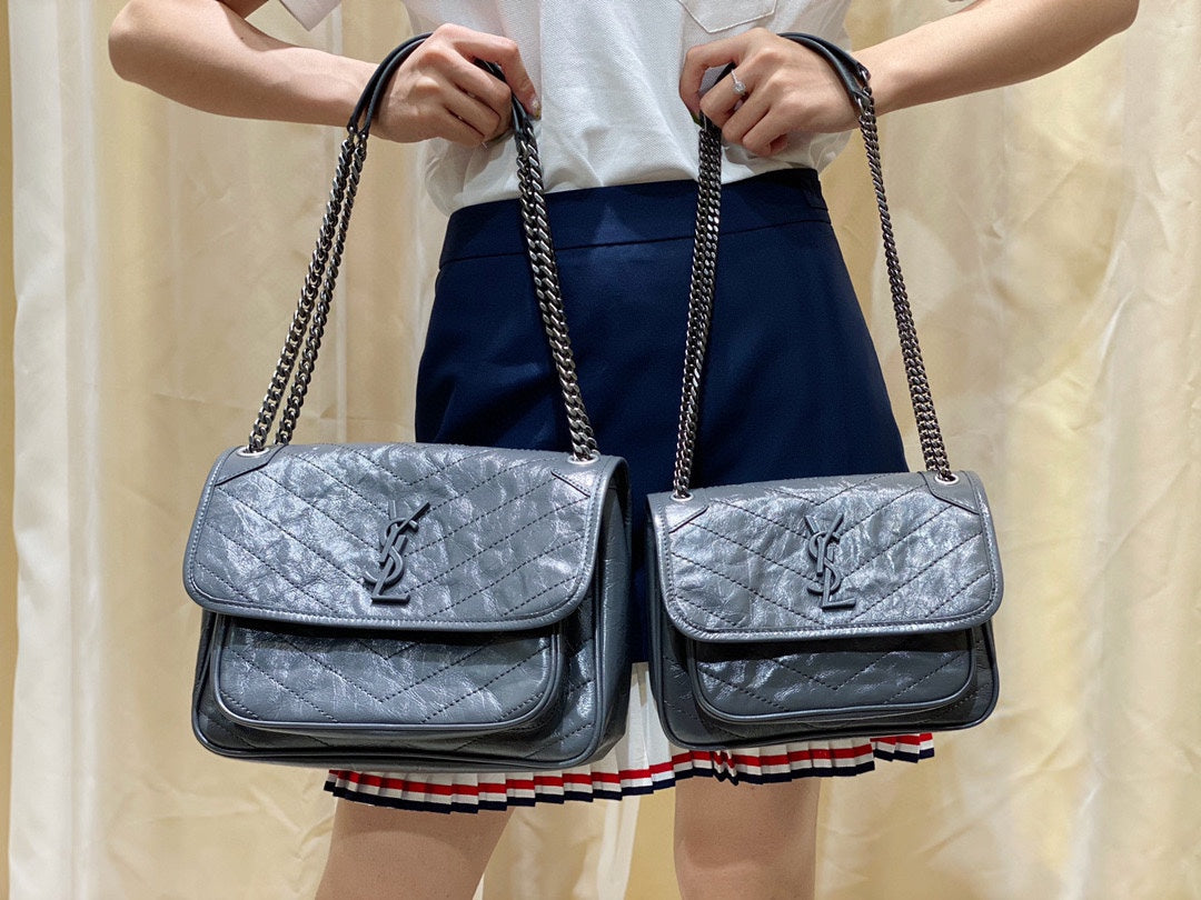 聖Y羅-Niki 28cm/22cm 大小比對圖