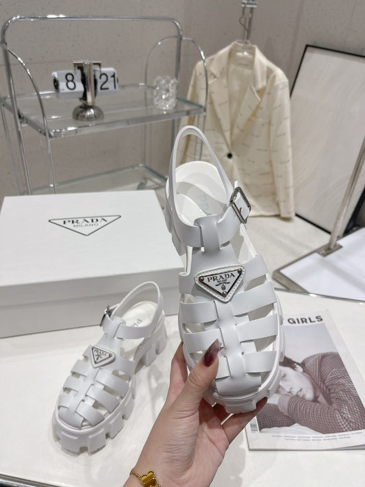 普P家-2022春夏新款 厚底涼鞋 白色