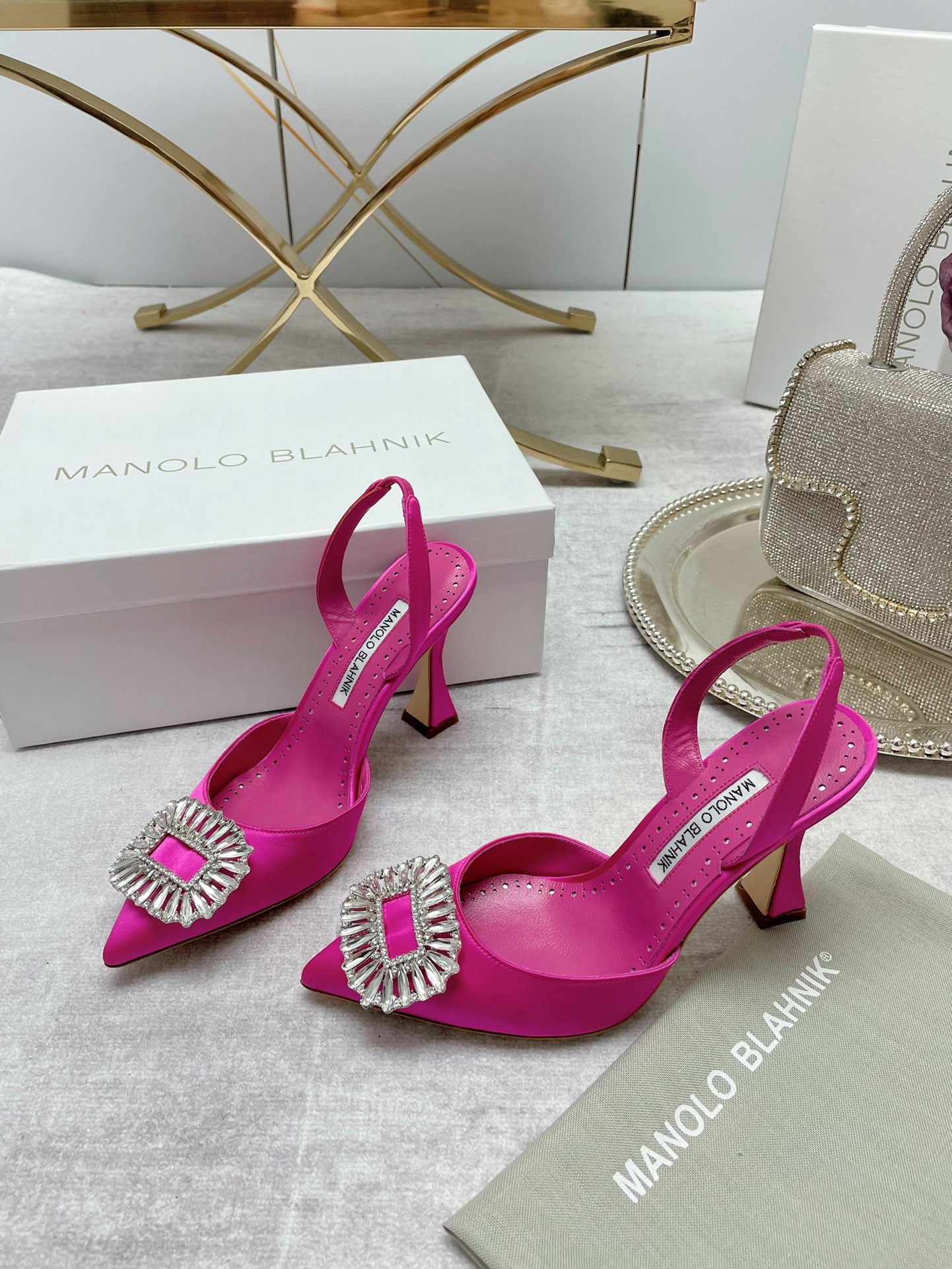 Manolo Blahnik-22S水鑽高跟鞋