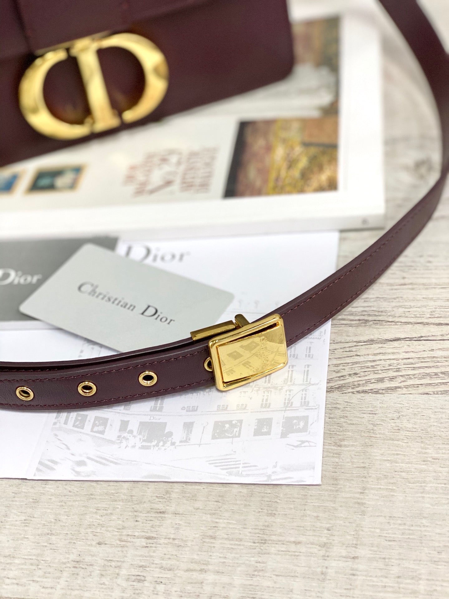 Dior 蒙田 30 Montaigne系列-24cm-牛皮平紋-棗色