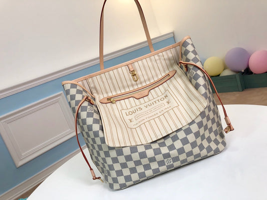 N41361 路L家-Neverfull 經典手袋