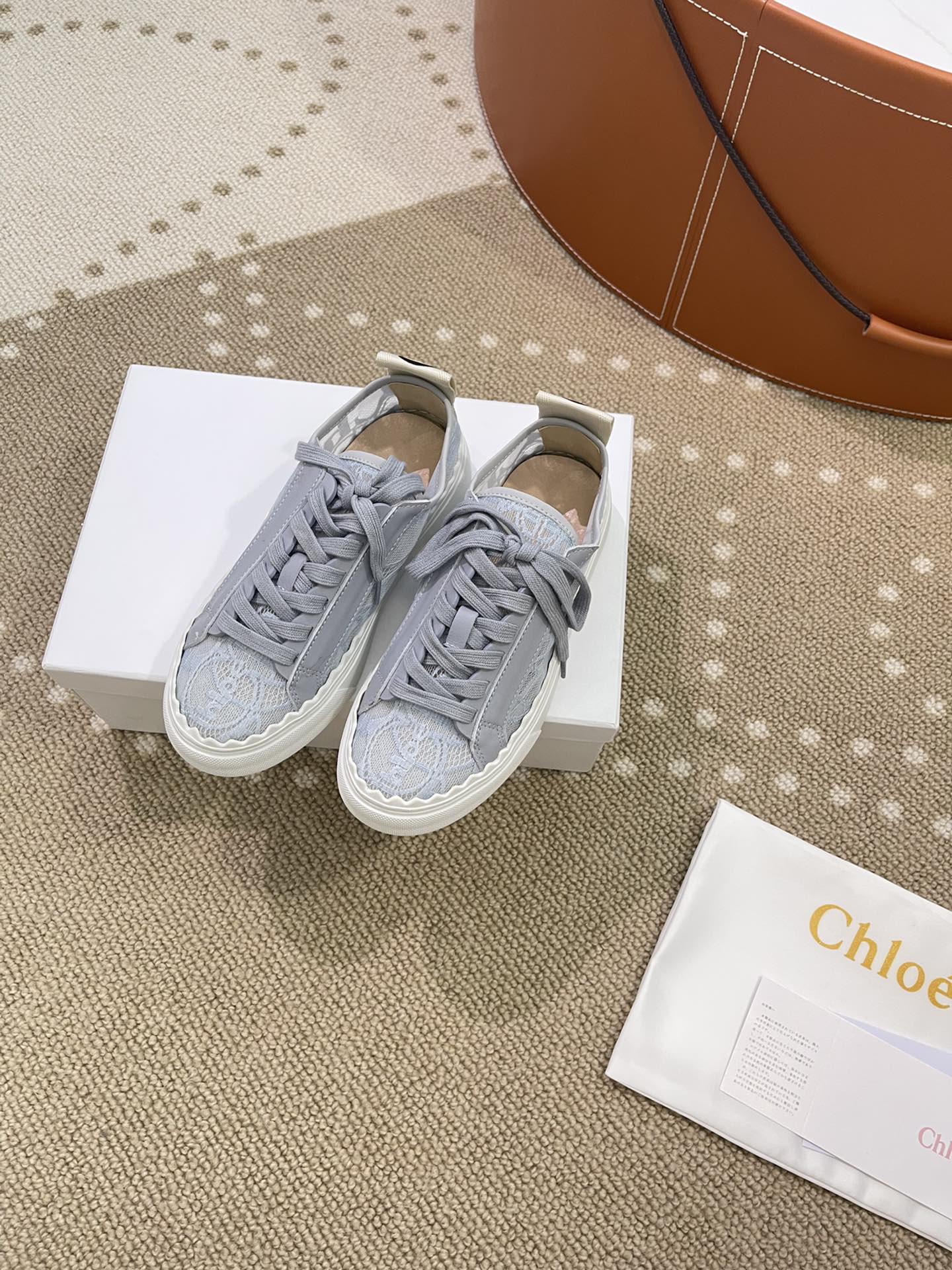 克羅C-蕾絲刺繡帆布鞋（尺碼35-40、41訂製）