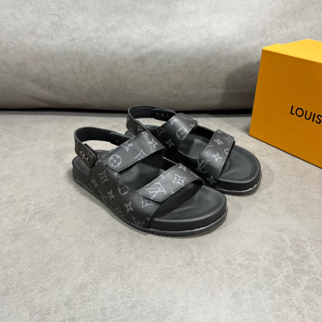 Lou-壓紋涼鞋 黑色