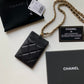 Chanel 證件套-黑色羊皮金扣