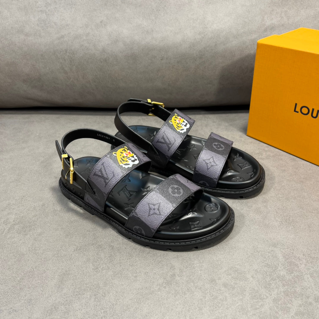 Lou-2022春夏新款 虎圖涼鞋