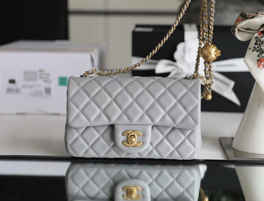 Chanel 金球CF口蓋包-灰色