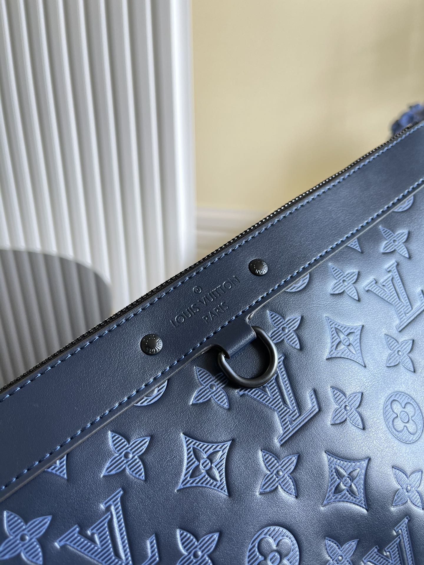 LV M80425 Discovery Pochette 大號手拿包