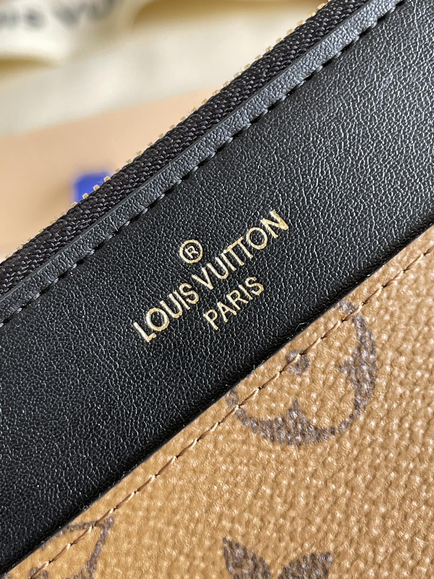 LV M80390黃花 Slim Purse 手拿包
