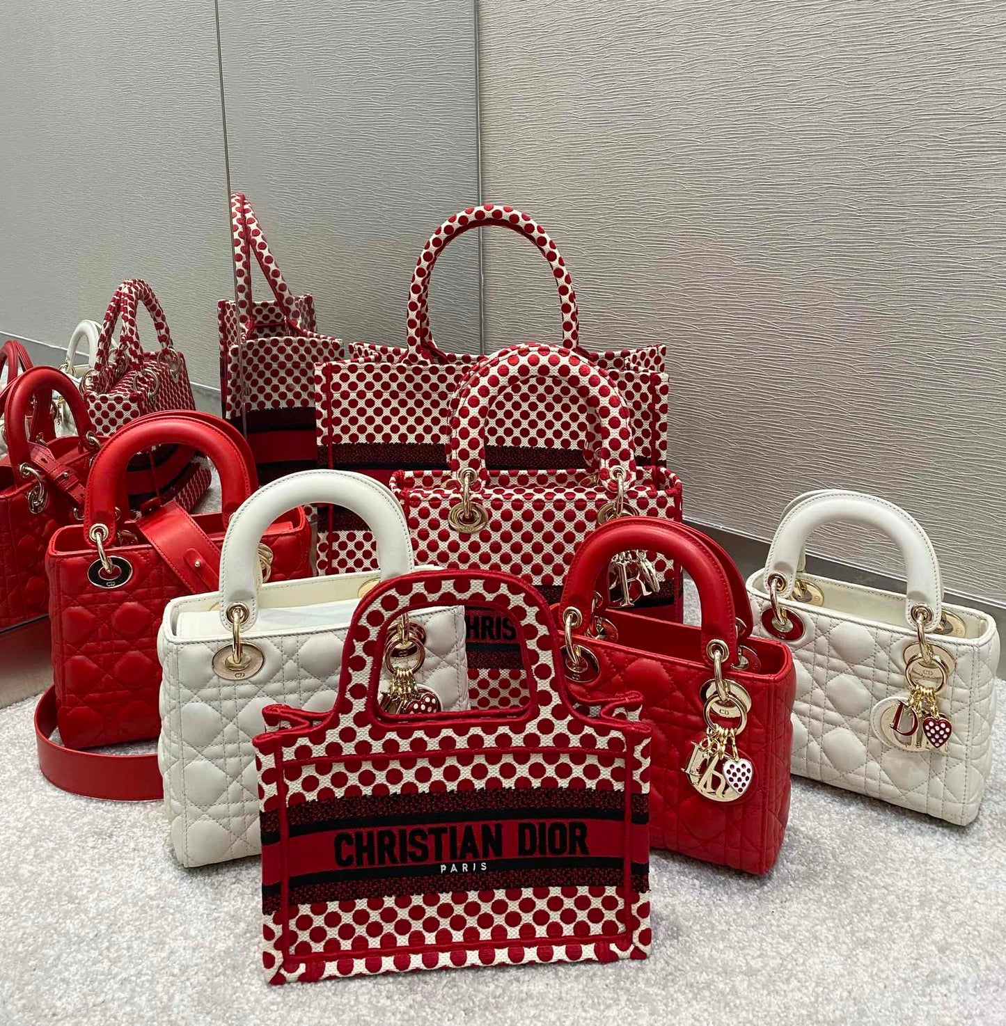 Dior 集合圖