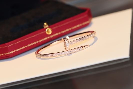 Cartier 滿鑽釘子手鐲-玫瑰金/白金-滿鑽