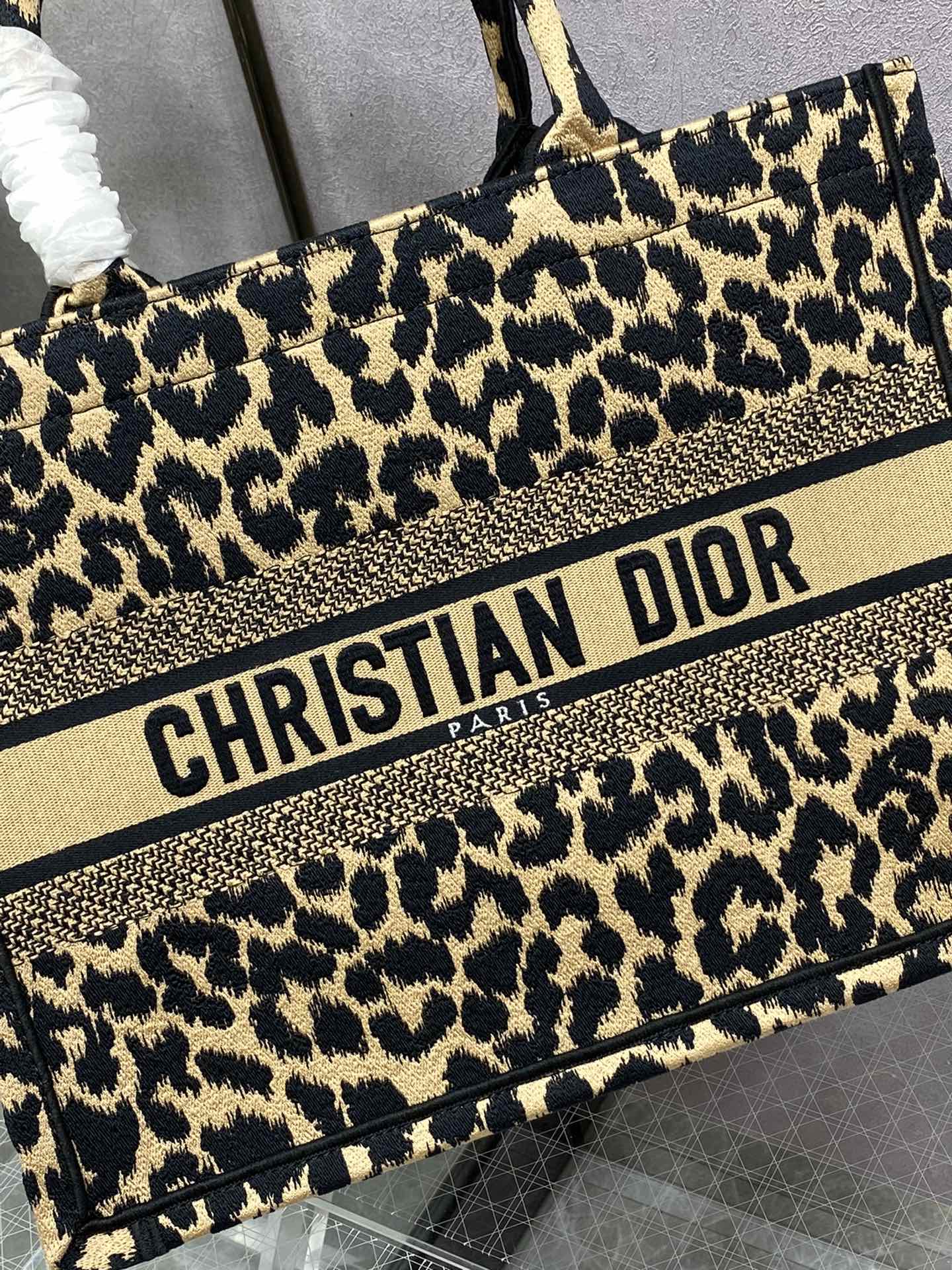 Dior Book Tote-小號36.5cm-豹紋刺繡