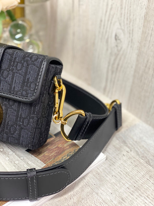 Dior 蒙田 Mini Box-帆布刺繡-金扣-17.5cm-黑