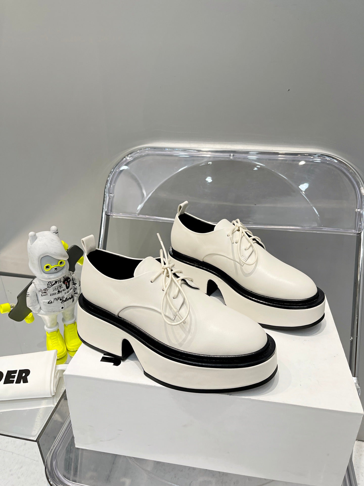 Jil sander-2022秋冬新款 淺口繫帶單鞋