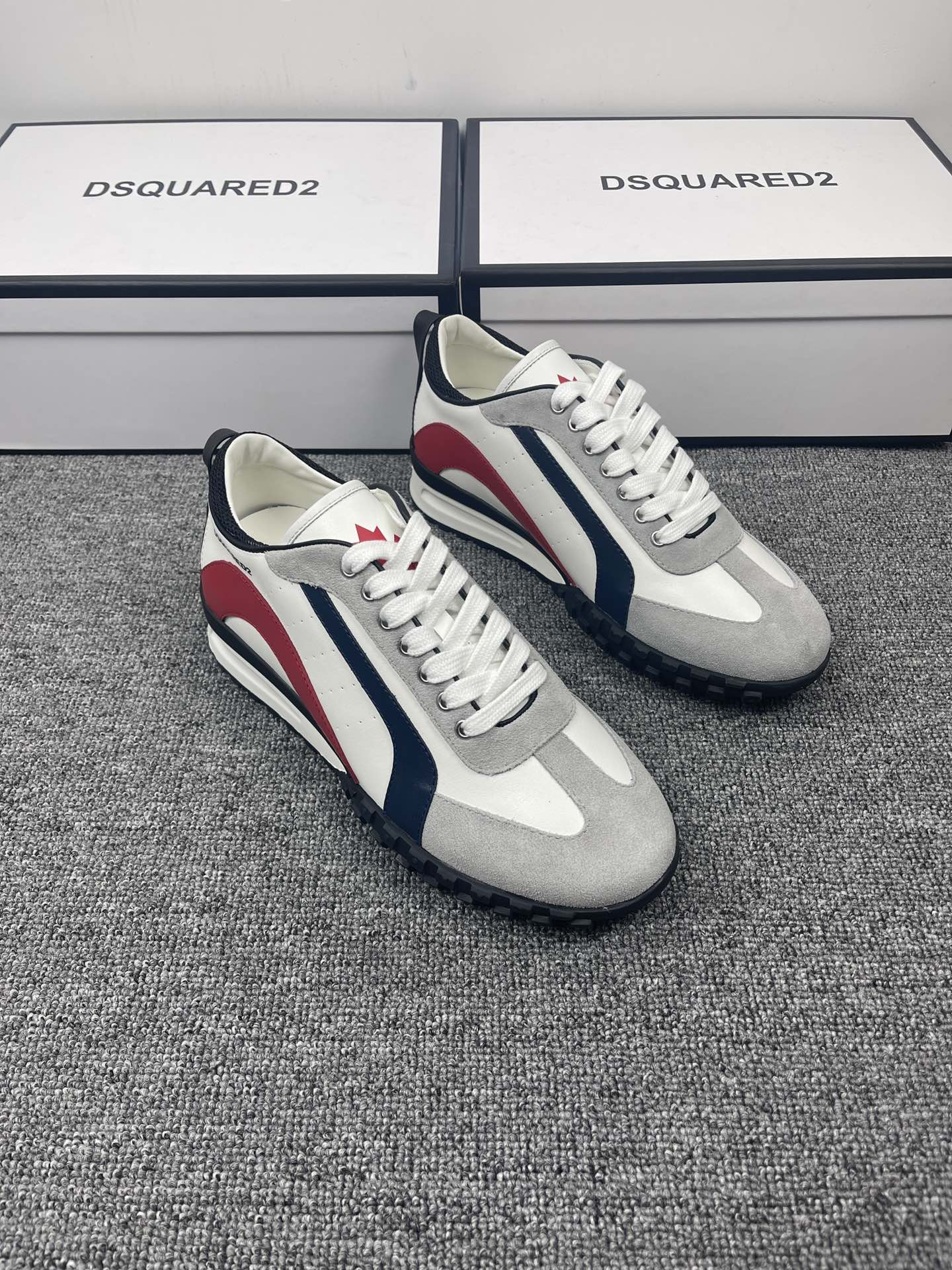 Dsq-2022新款 平底休閒鞋 灰色