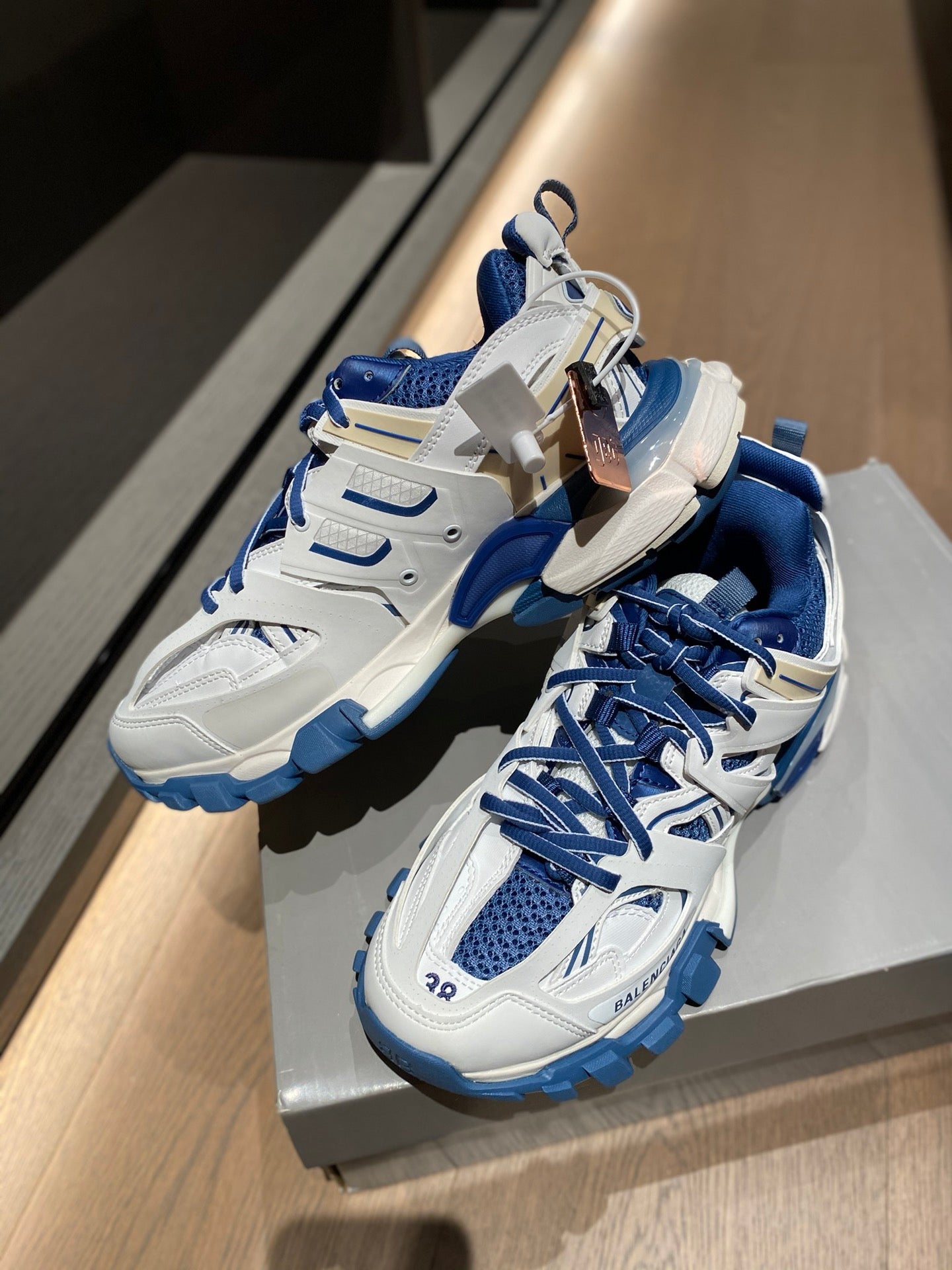 Balenciaga 巴黎世家-老爹鞋