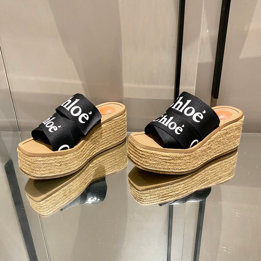 克羅C- Woody Wedge Mule 厚底拖鞋(尺碼35-39,40、41訂製)