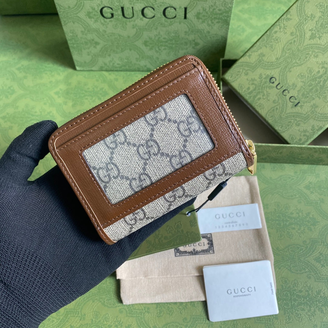 Gucci 新款拉鍊短夾