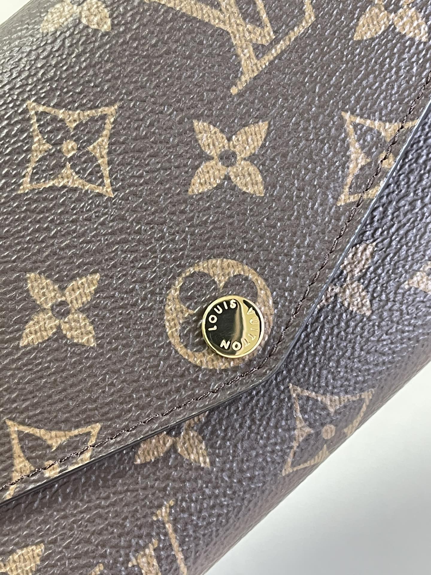 LV M60531 信封長夾-老花紅裡