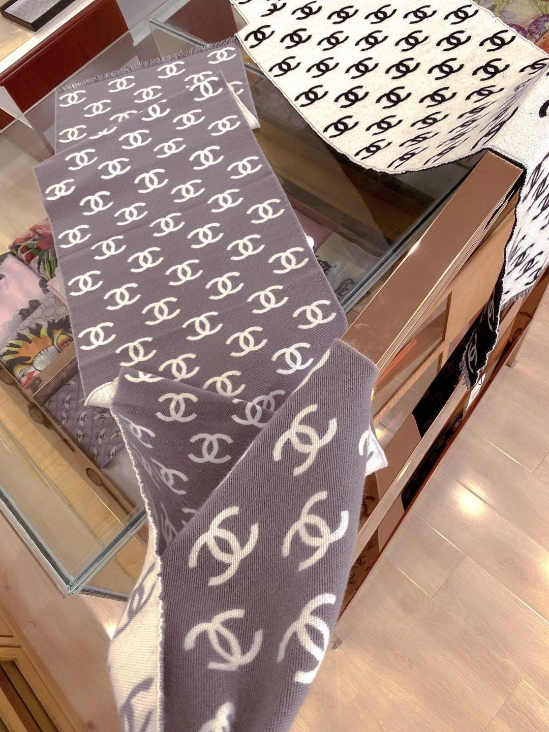 小香家-雙面雙C logo 羊毛羊絨圍巾 35*180cm