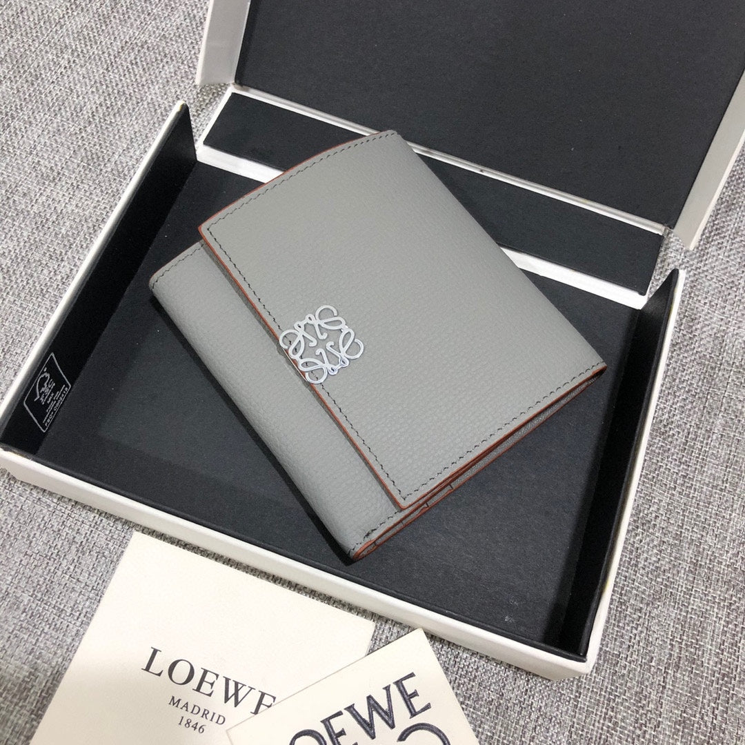 Loewe 三折短夾