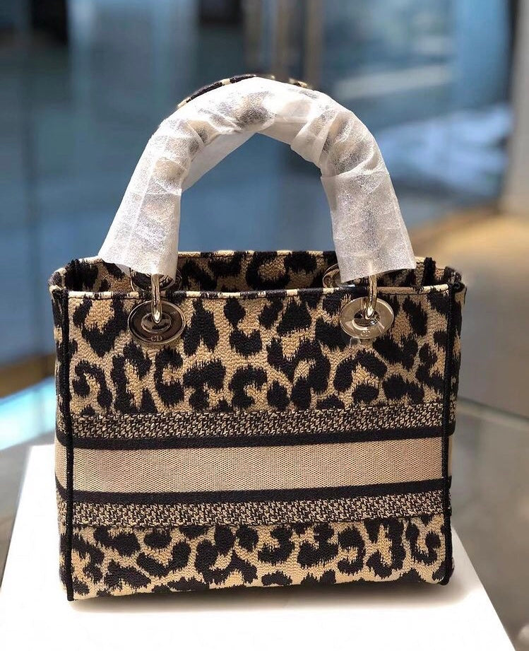 Dior Lady D-Lite黛妃包-豹紋刺繡
