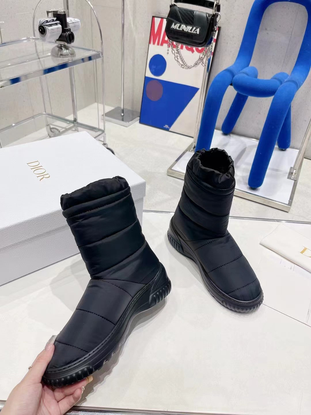 迪D家-22SS 羽絨羊毛短靴 黑色