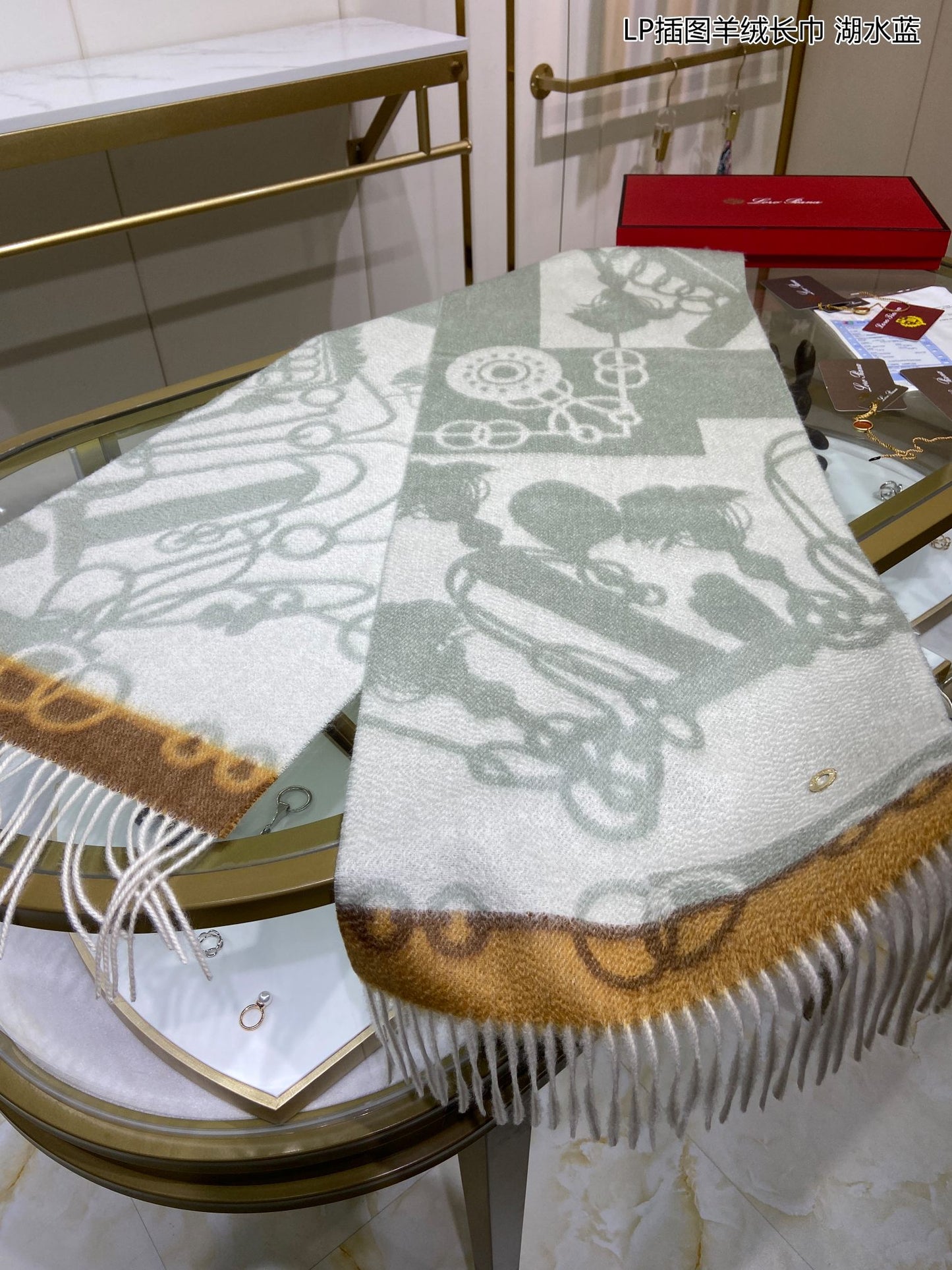 L-Piana 插圖羊絨長圍巾 33*190cm-100%頂級端野羊絨