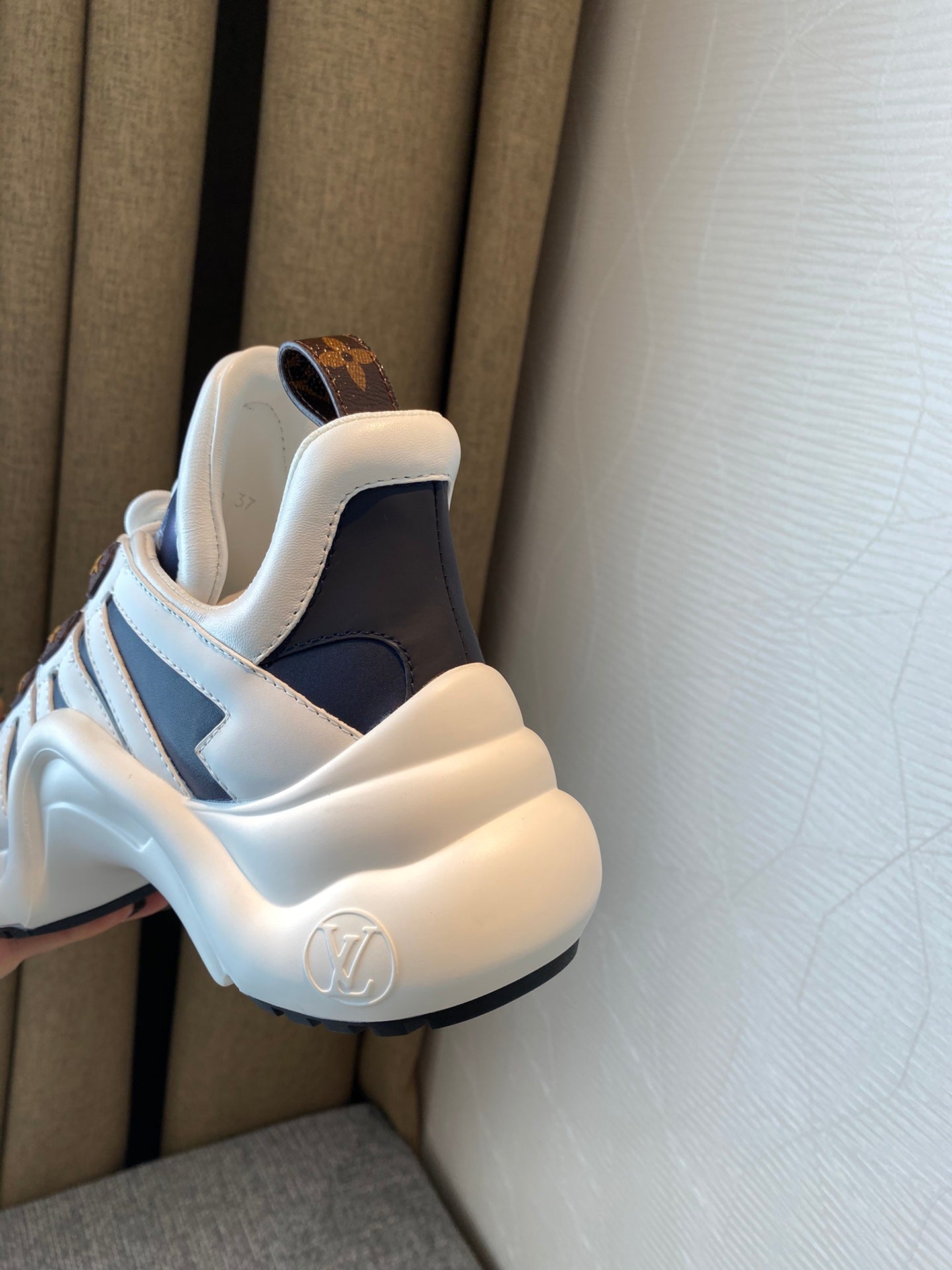 LV鞋-LV老爹鞋