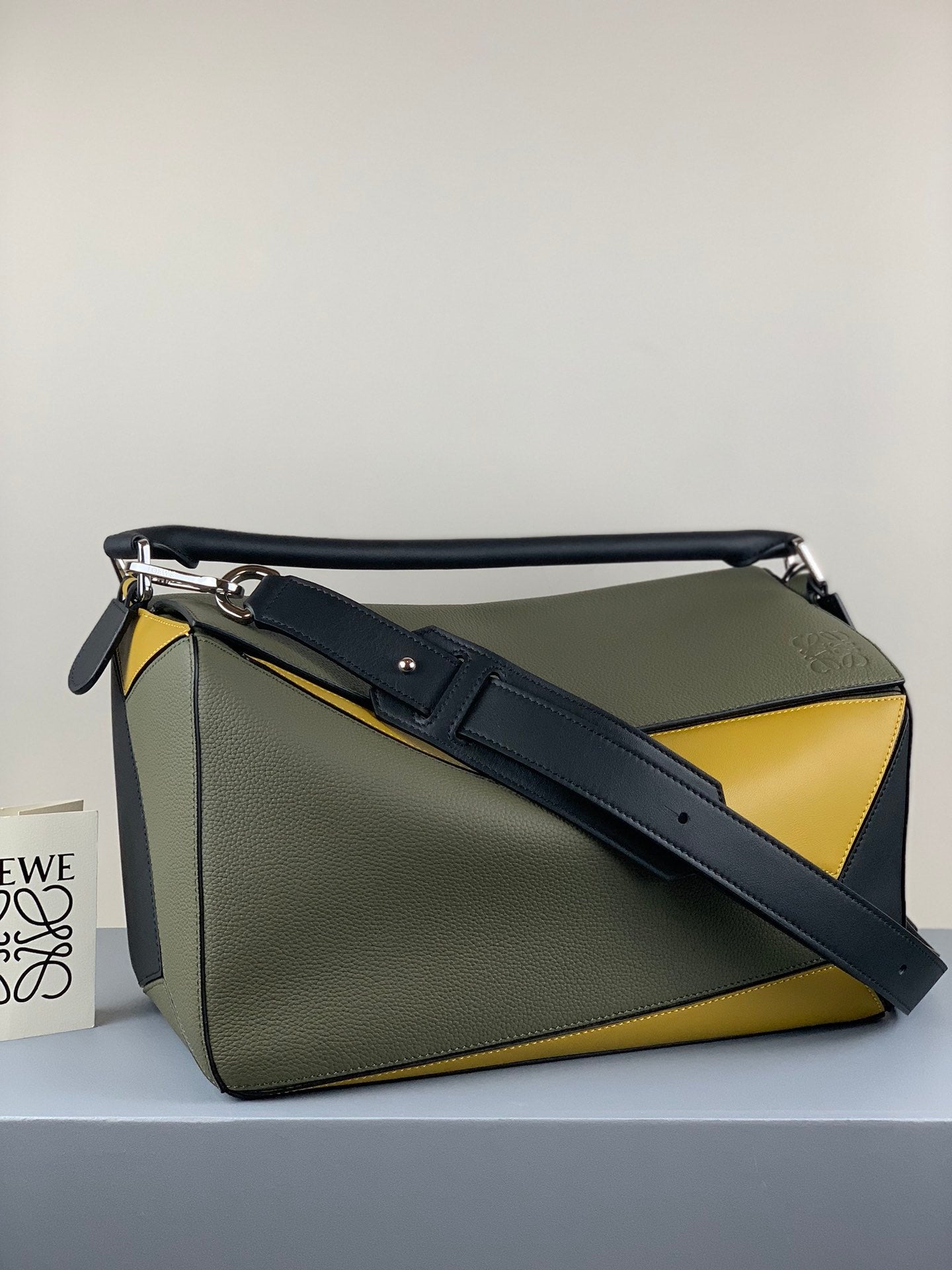 羅L威-Puzzle bag 小牛皮 大號