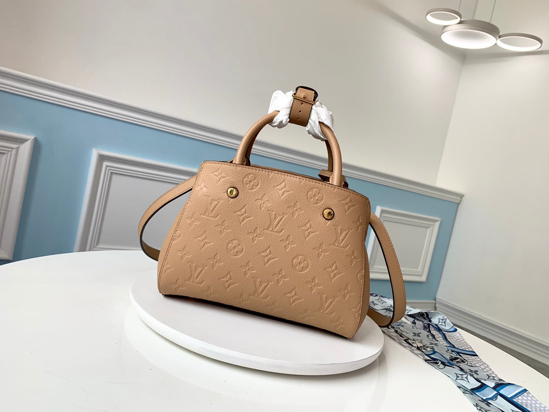M43543 路L家-Montaigne 手袋