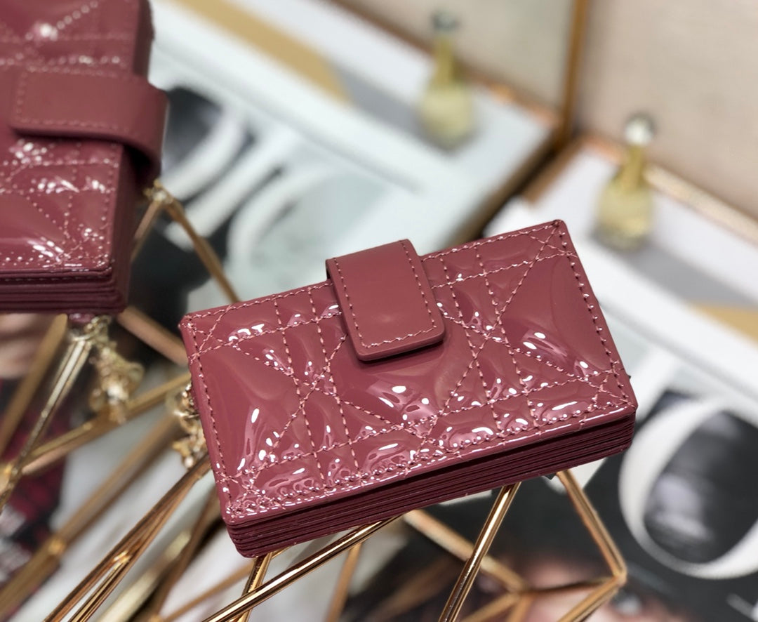 Dior 風琴卡包