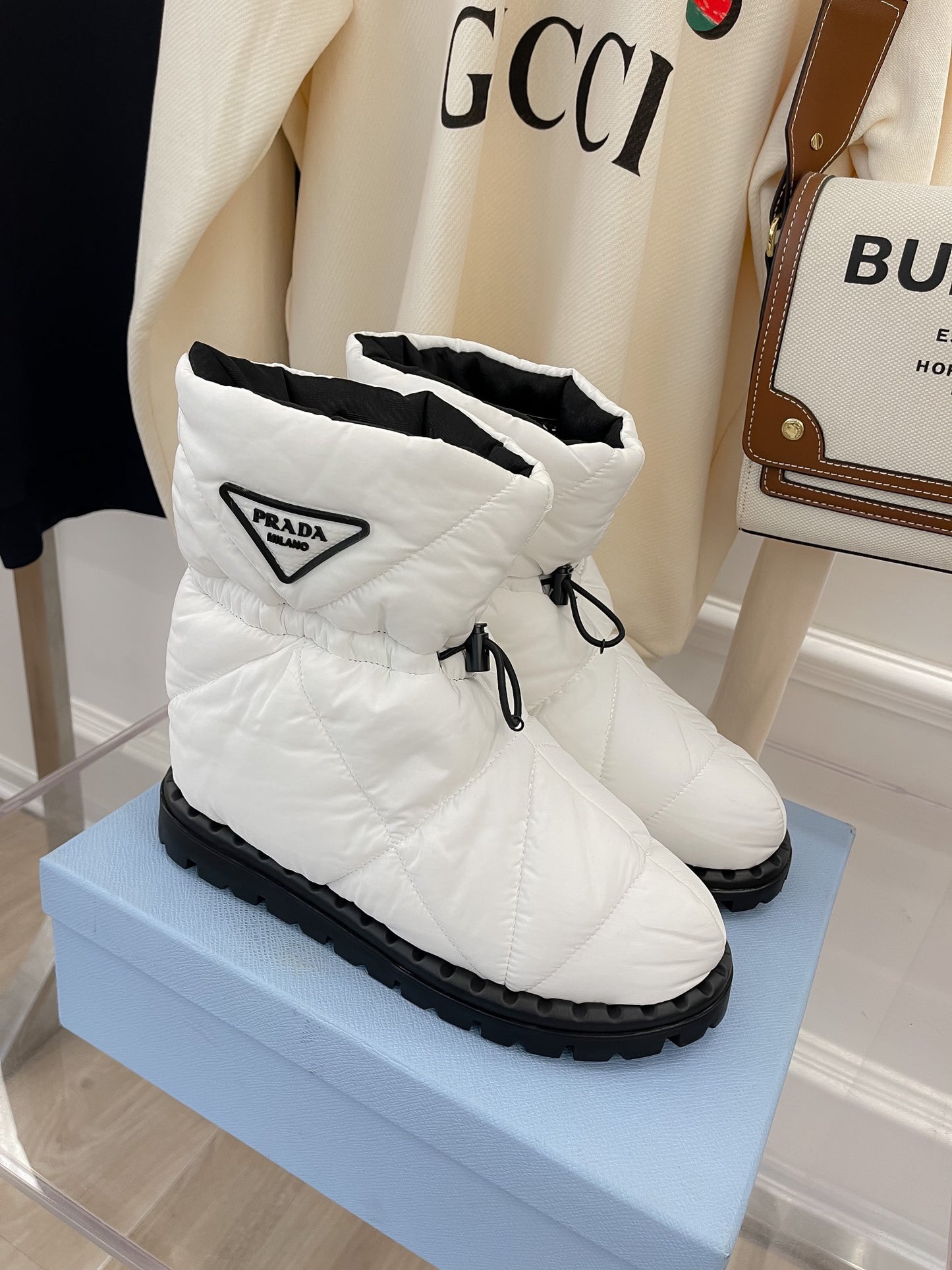 Prada鞋-Prada 爆款羽絨雪靴（白）