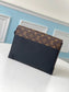 LV M30583黑 Pochette Voyage Steamer 手袋