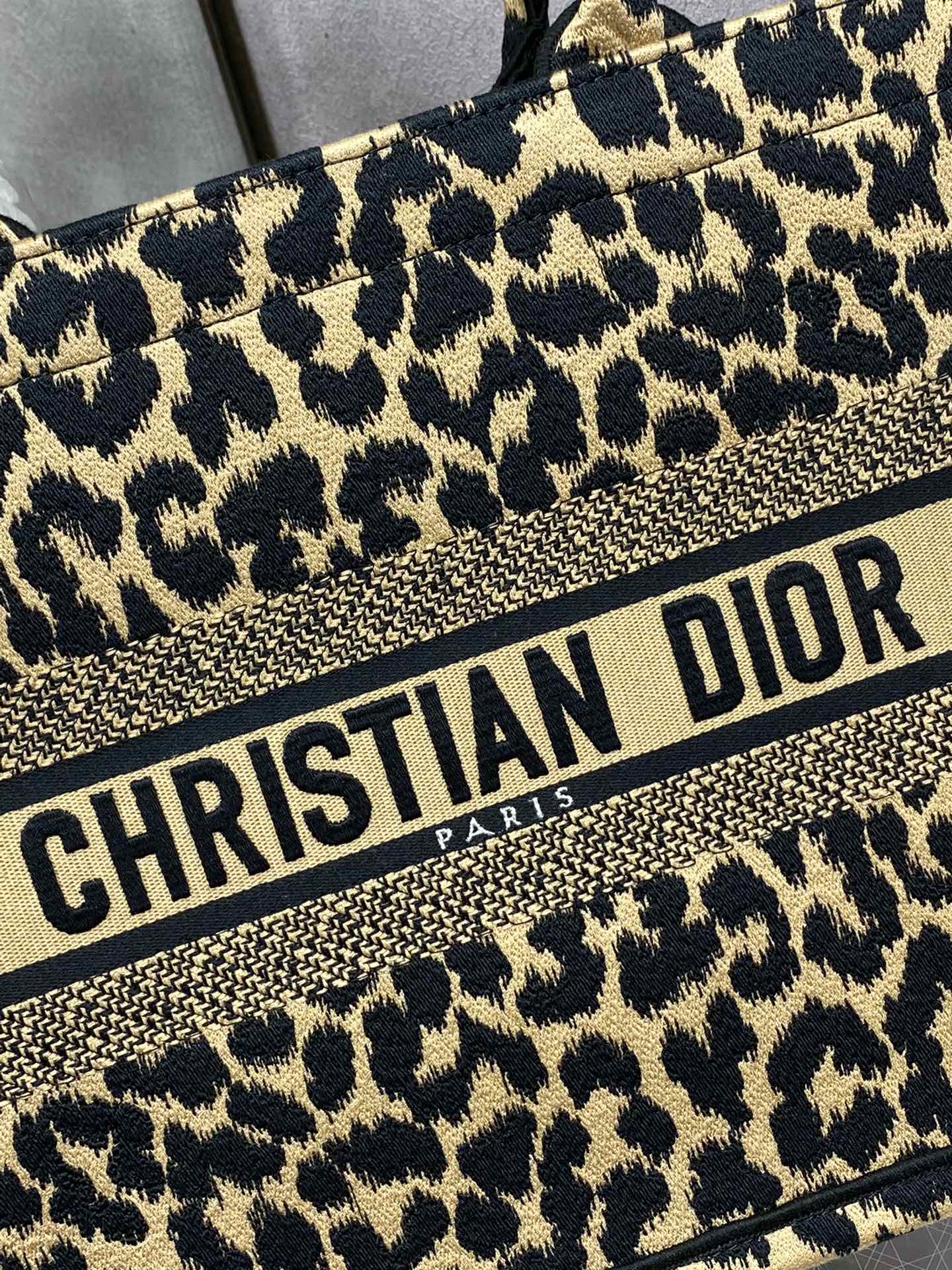 Dior Book Tote-小號36.5cm-豹紋刺繡