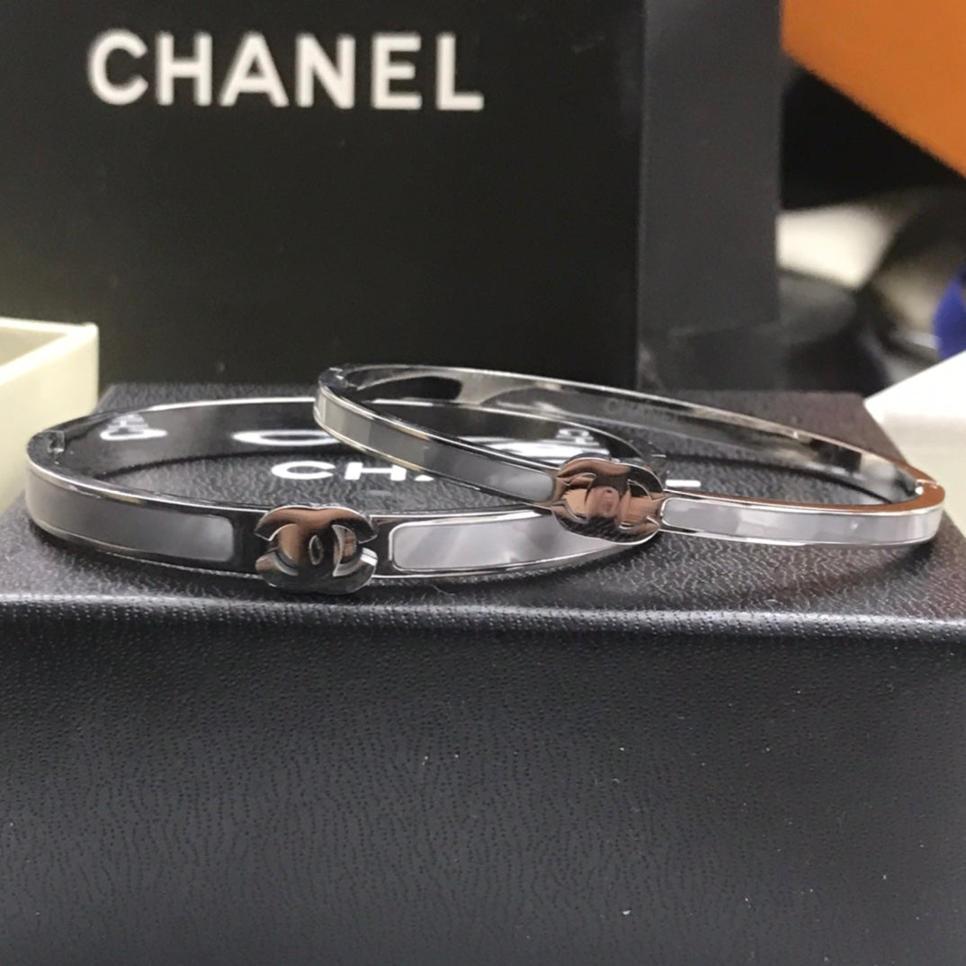 Chanel 情侶手鐲
