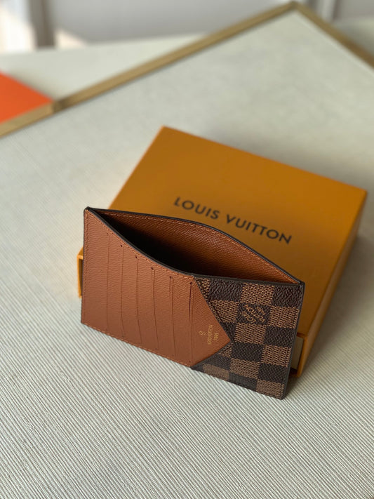 LV M60378 卡包