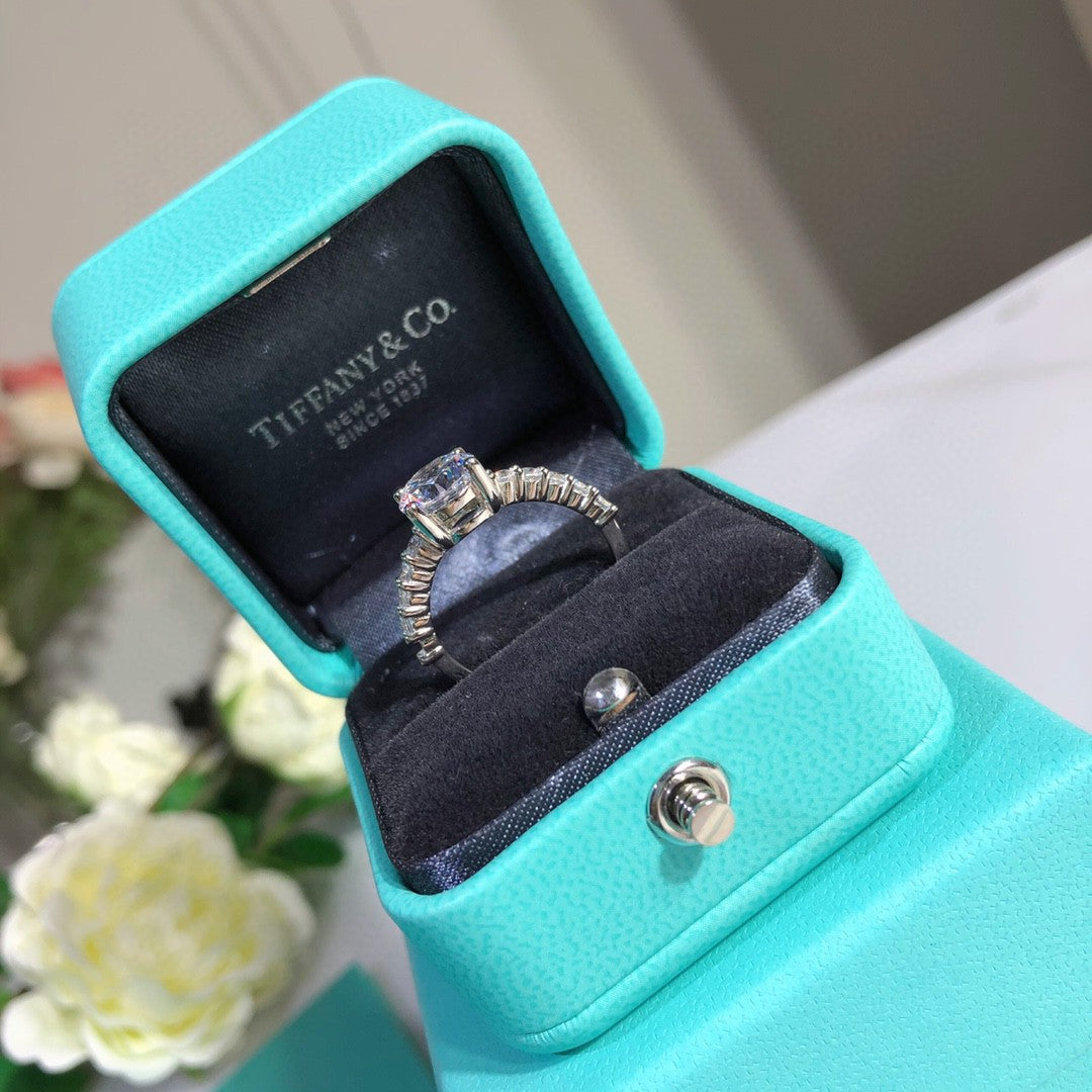 Tiffany-戒指