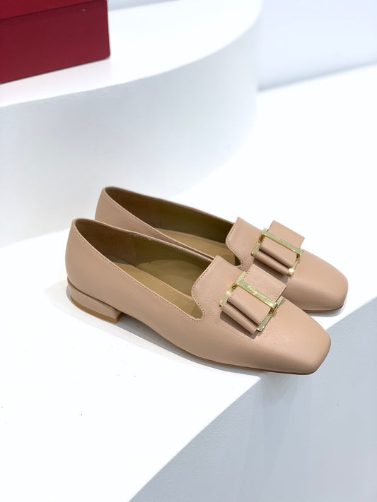 Salvatore Ferragamo鞋-菲拉格慕 方頭樂福鞋 膚色
