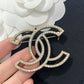 Chanel 胸針