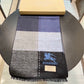Burberry 羊絨真絲圍巾