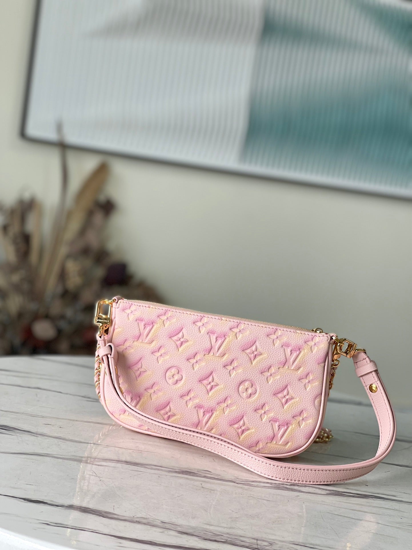 M46093 路L家-Multi Pochette Accessoires 手袋 粉色