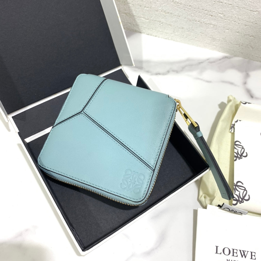 Loewe Puzzle系列 拉鍊短夾